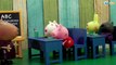 Свинка Пеппа. Мультик с игрушками. Доктор Барби лечит. Peppa Pig & Barbie Серия 98