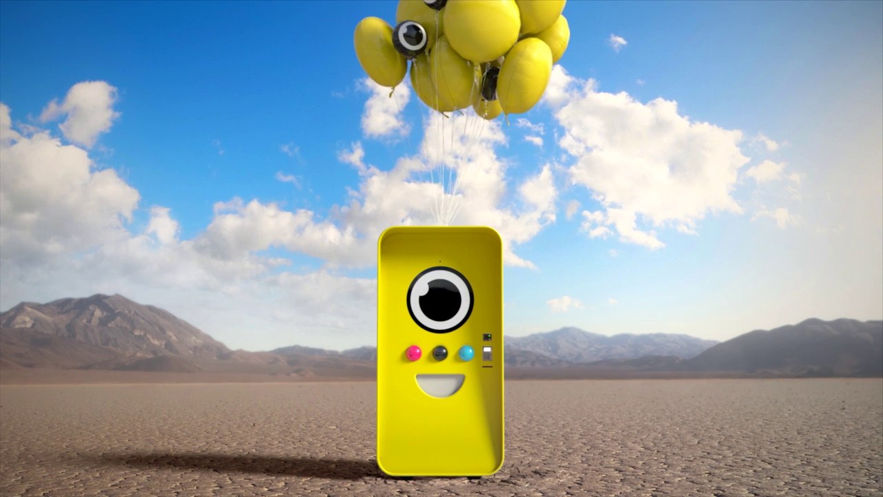 Achetez vos lunettes snapchat dans cette borne jaune géante ! Spectacles