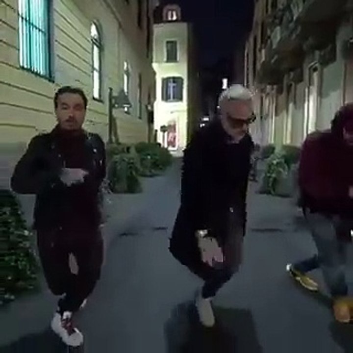 Gianluca Vacchi Video, il balletto diventa subito virale