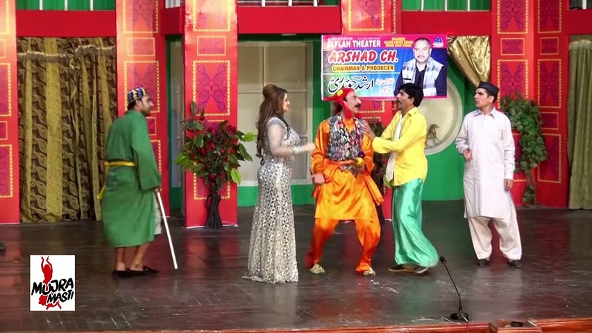 THE SNAKE CHARMER MUJRA - AFREEN KHAN & IFTIKHAR THAKUR - PAKISTANI MUJRA DANCE