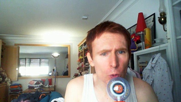 Wiwi égratigne faut oublier de M (Matthieu Chédid)