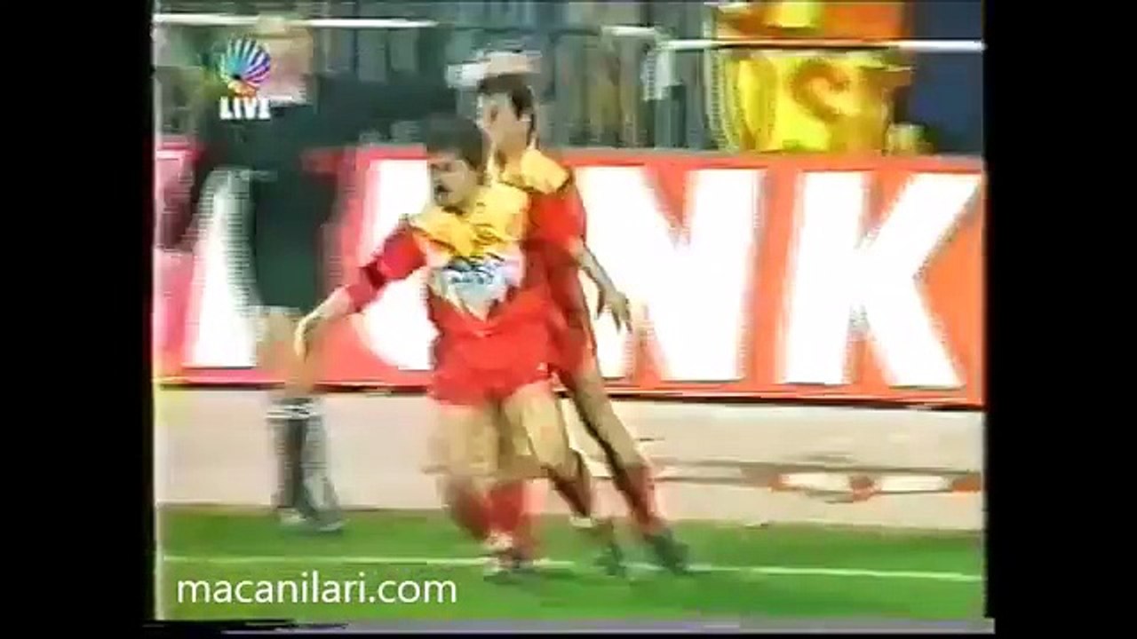 04.03.1992 - 1991-1992 UEFA Cup Winners' Cup Quarter Final 1st Leg SV Werder Bremen 2-1 Galatasaray