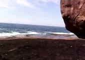 Laje da ilha do Prumirim, Litoral Norte de Ubatuba, SP, Brasil, ondas . mares e rochedos, novembro azul, turismo de contemplação, barcos e mares.