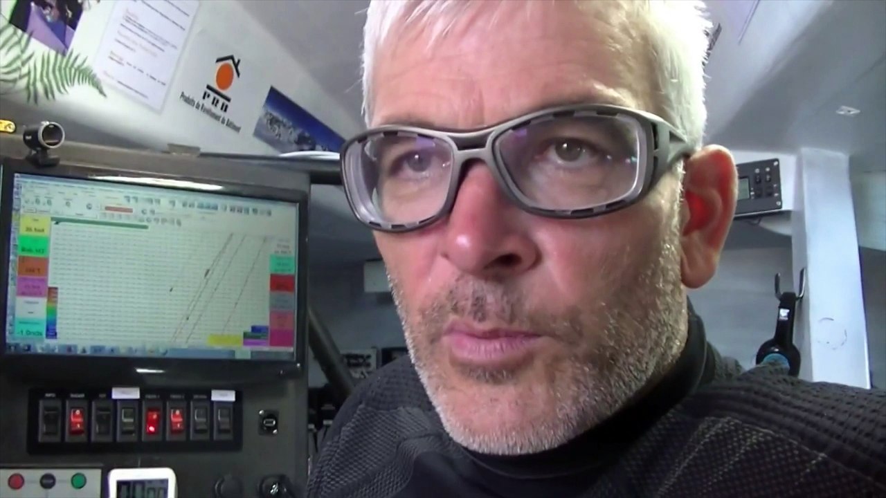 Vincent Riou en direction du Cap Vert / Vendée Globe