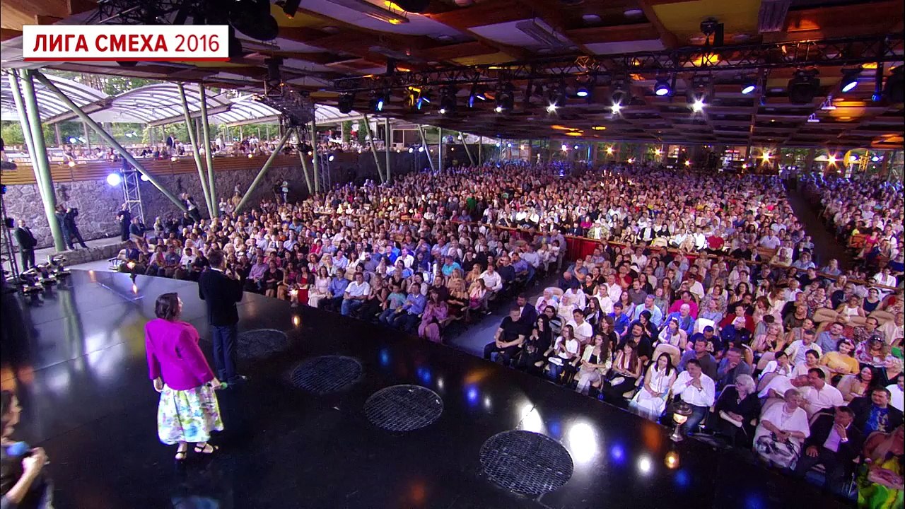 Трио разные и ведущий - Женщины у власти - Лига Смеха, прикольное видео