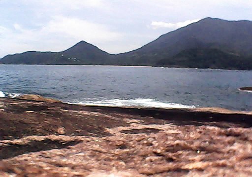 Laje da ilha do Prumirim, Litoral Norte de Ubatuba, SP, Brasil, ondas . mares e rochedos, novembro azul, turismo de contemplação, barcos e mares.