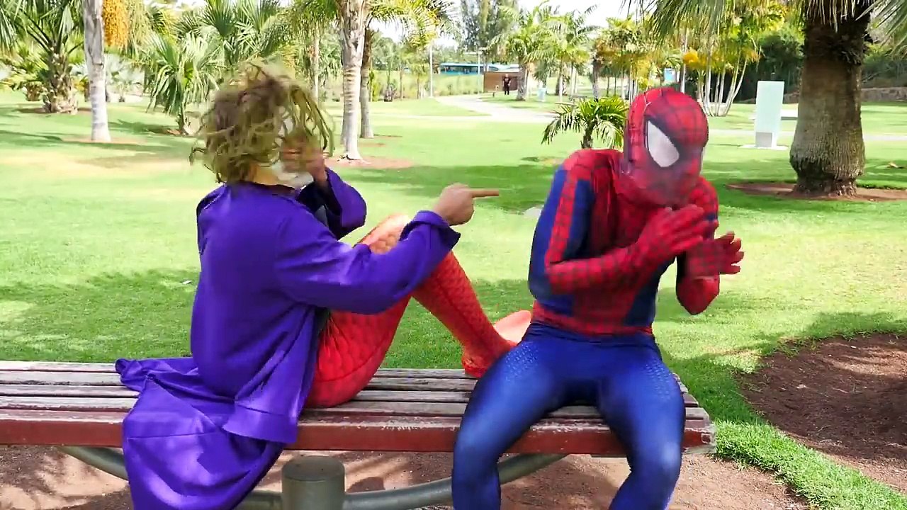 Spidergirl Rosa Obter Cabelo do arco-íris W Elsa Frozen, Preto Homem Aranha vs Joker Super heróis