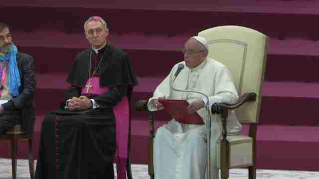 El papa recibe a marginados y excluidos en el Vaticano