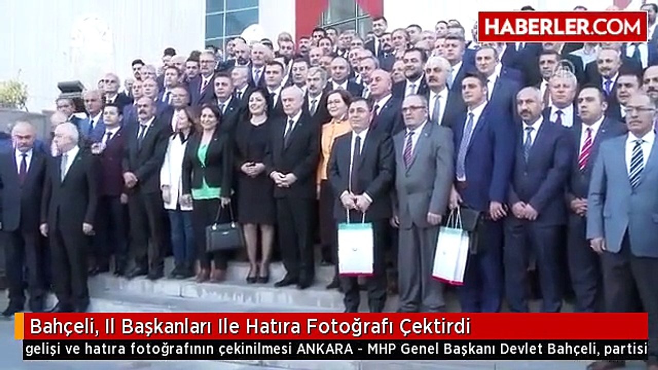 Bahçeli, Il Başkanları Ile Hatıra Fotoğrafı Çektirdi
