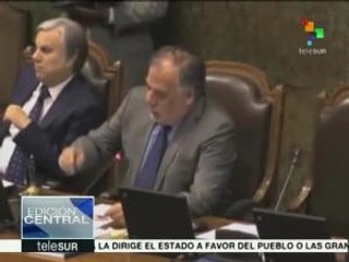 Trabajadores públicos de Chile suman dos semanas en paro