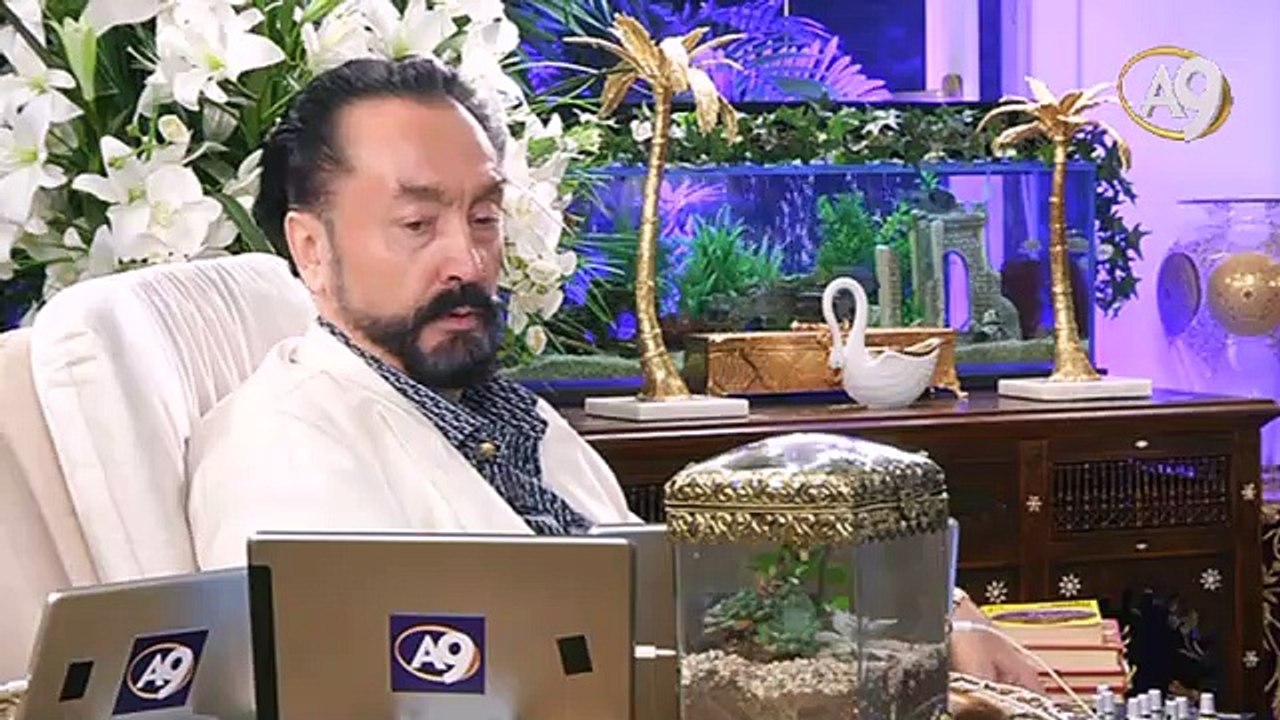 Sn. Adnan Oktar’ın ‘Mültecilere Yardım’ kitabının İngilizcesi çıktı