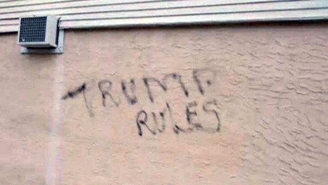 ABD'de seçim sonrası artan ırkçı söylem ve duvar yazıları korkutuyor