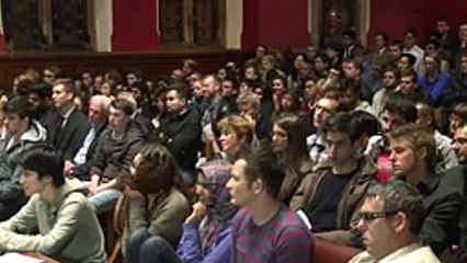 British Parliament Member Give Excellent Spech