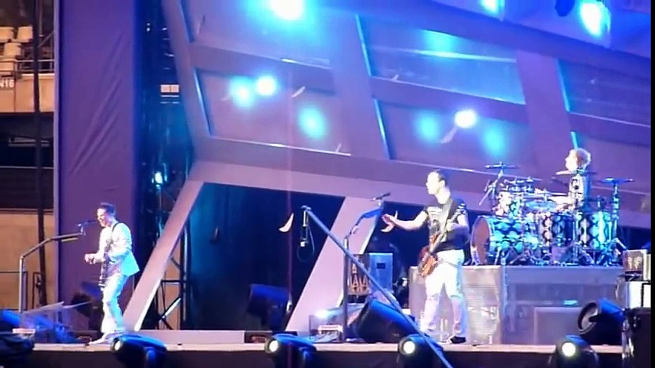 Muse - Neutron Star Collision, Paris Stade de France, 06/11/2010