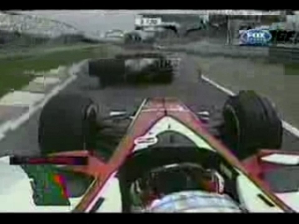 Sato Takuma dépasse Alonso