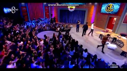 3 Adam ve Kerimcan Durmaz Kendisi Hakkında Bilinmeyenleri Açıklıyor