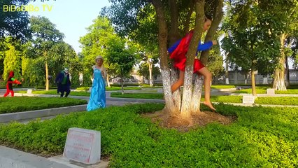 Frozen Elsa & Spiderman & SuperGirl - Let It Go Song W/ Joker & Deadpool