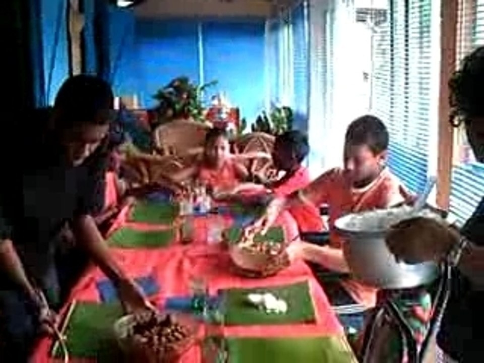 Repas feuilles bananes 2