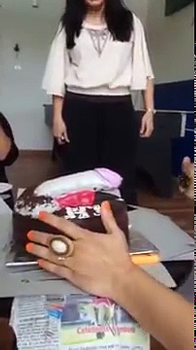 Desi NRI Jananiya di Gandi KARTOOT dekho