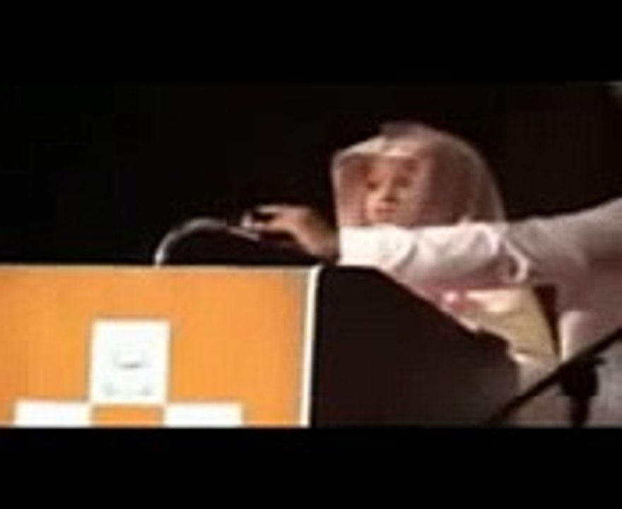 A 8 years boy reciting surah e yaseen in beautiful qirat