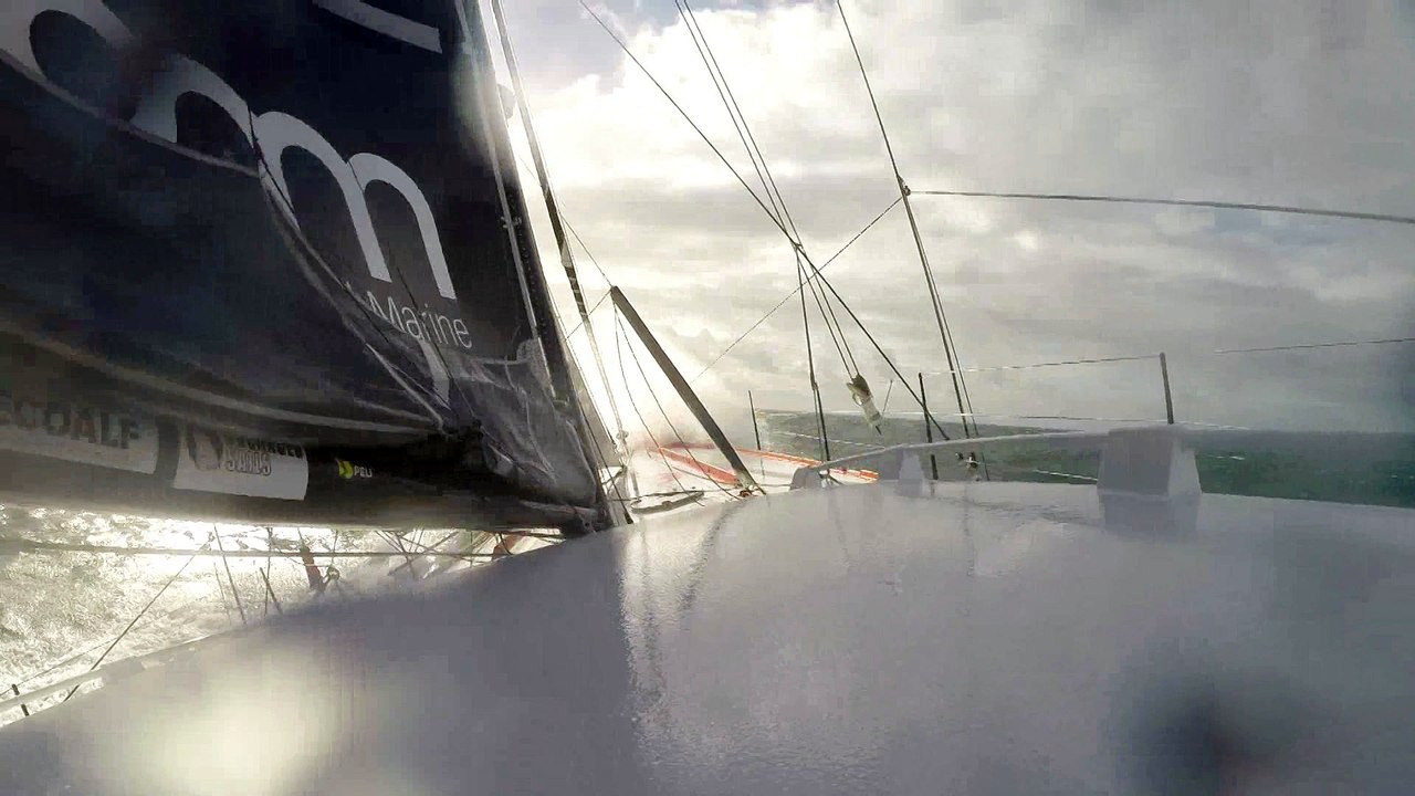 Premières images embarquées de Didac Costa / Vendée Globe
