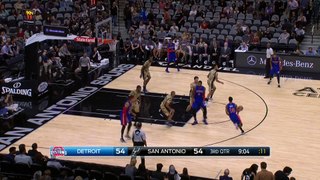 Andre Drummond Hits a Deep 3-Pointer - Pistons vs Spurs - November 11, 2016