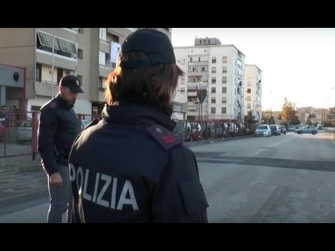 Napoli - Agguato a Ponticelli: due feriti, tra cui capoclan De Micco (11.11.16)
