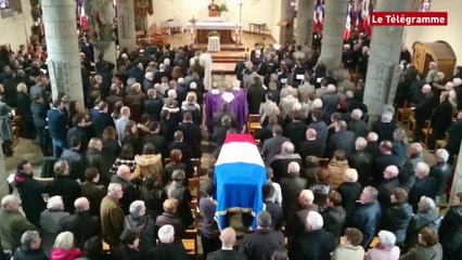 Lesneven. Plus de 500 personnes aux obsèques de Fabien Jacq (Le Télégramme)