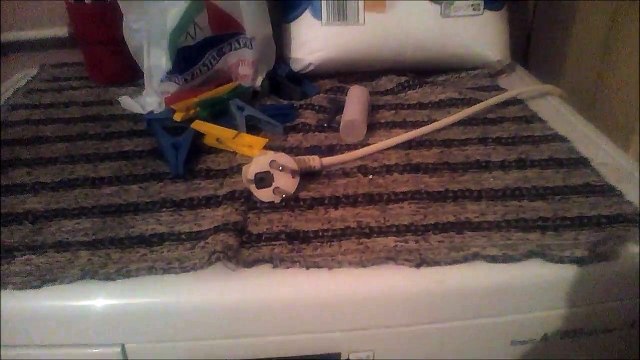 Стиральная машина не сливает воду. Ремонт стиральной машины. Ошибка F4