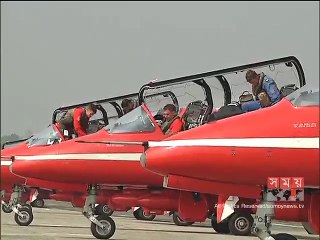 চট্টগ্রামে ব্রিটিশ রয়াল এয়ার ফোর্সের জমকালো 'এয়ার শো' অনুষ্ঠিত