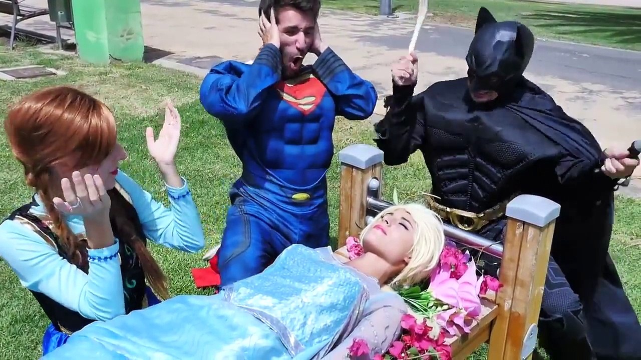 Is Frozen Elsa dead Spiderman VS Old Maleficent death curse w Superman Joker Girl Batman