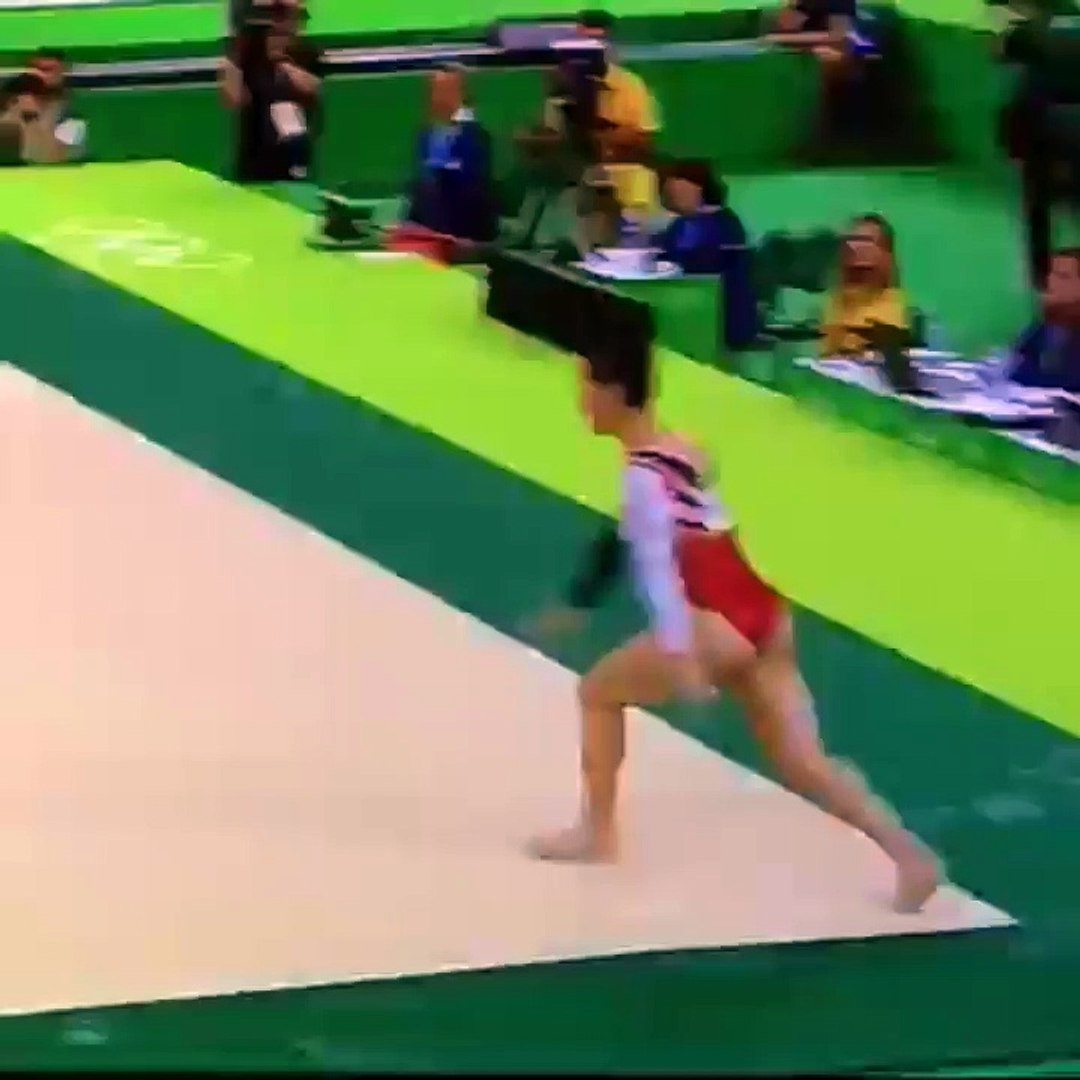 Aly Raisman S First Pass On Her Floor Routine Is Insane Video