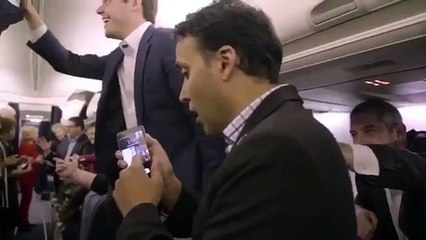 Hillary fait un Mannequin Challenge avant l'issue de l'élection présidentielle