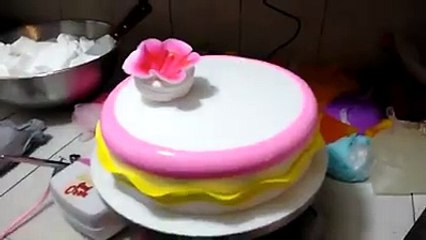 how to make cake beautiful