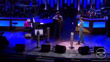 This woman of 98 years playing the piano.