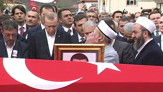 Şehit kaymakamın babası: Vatan uğrunda ölen varsa vatandır