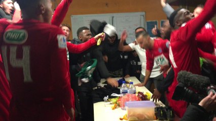 Football : la joie des Istréens après leur exploit contre Nîmes