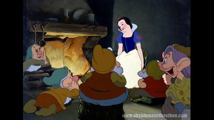 Blanche Neige et les sept nains [Second doublage français de 1962] Extrait n° 1