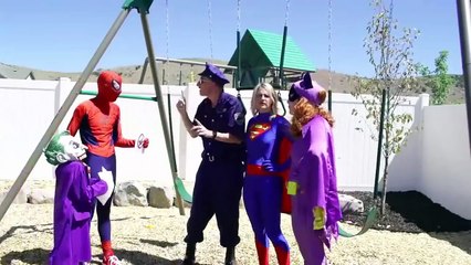 Замороженный Эльза арестована Batgirl Замороженный Анна против Джокером Девушка паук против