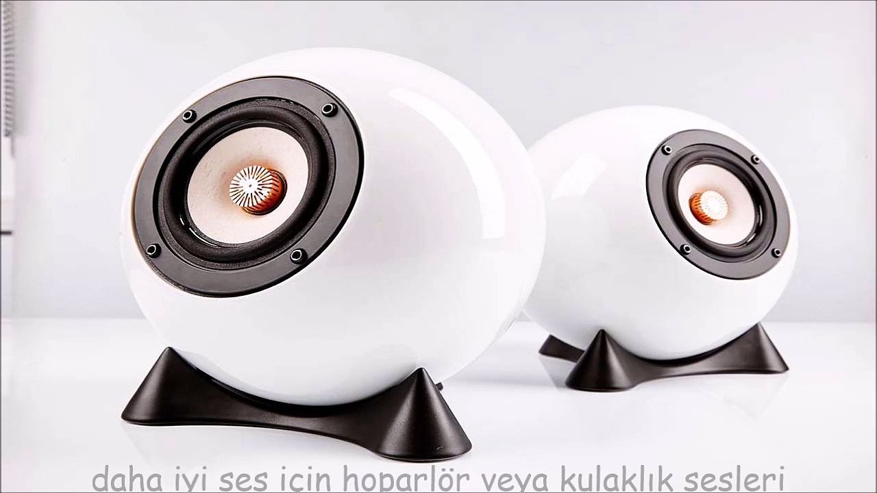 Daha iyi ses için hoparlör veya kulaklık sesleri (20-20000 Hz) Break