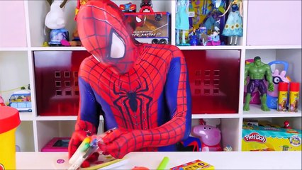 HOMEM ARANHA BRINCANDO DE MASSINHA PLAY DOH