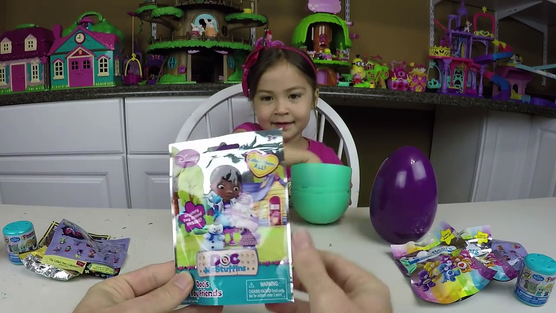 ⁣HUGE SURPRISE EGGS GAME DISNEY FROZEN Littlest Pet Learn Colors Surprise Toys Review Toy Opening