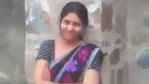 Indian kissing scense