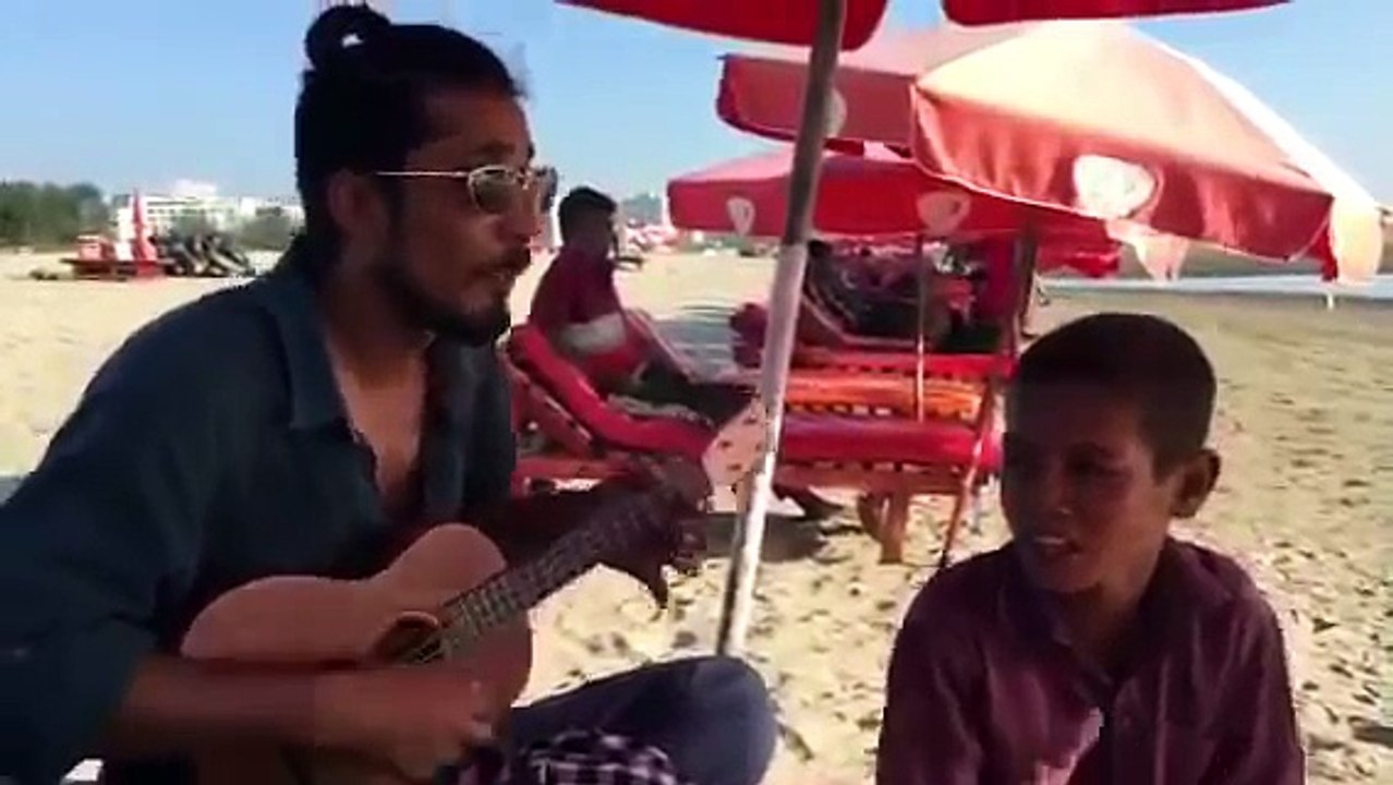 Modhu Hoi Hoi Bish Khawaila - মধু হই হই বিষ খাওয়াইলা