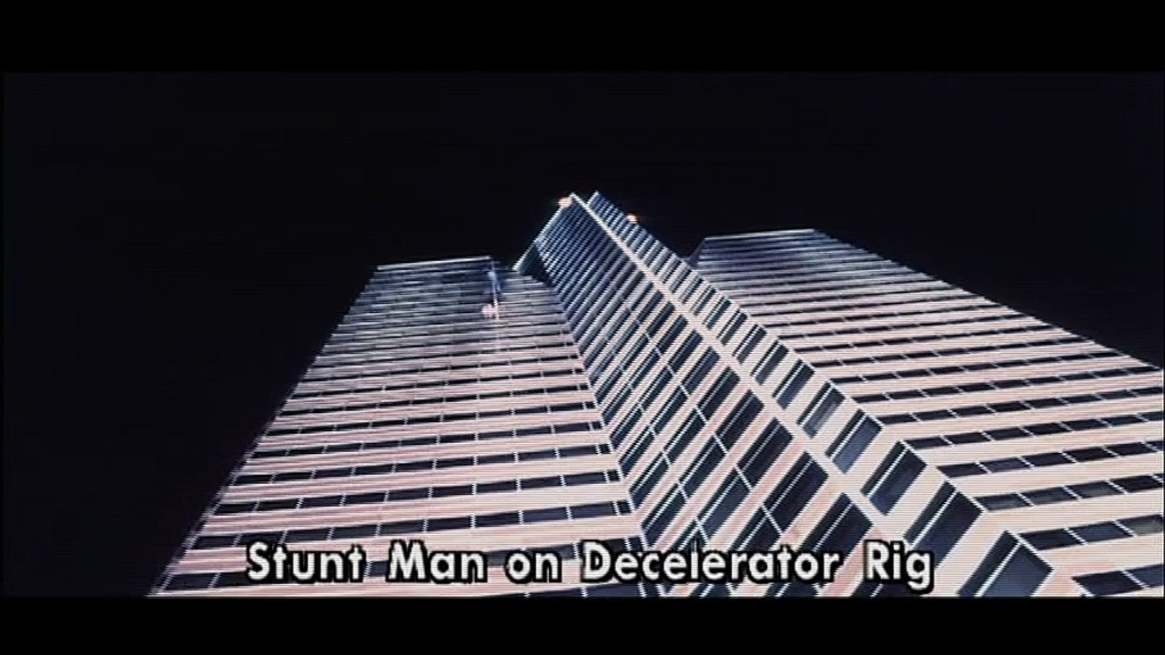 Die Hard 1 - Fallling