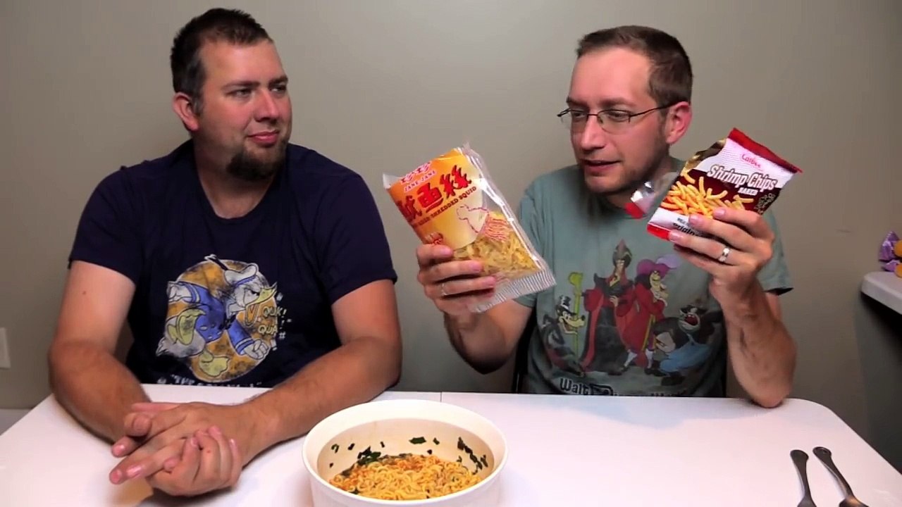 IT'S RYAN'S TURN FOR THE TASTE TEST! _ What's Ryan Tryin _ Bin's Toy Bin-zZ89UkU3Aw8