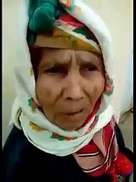عجوز تونسية للباجي : ملّي جيت إنت إتّخذت ... تمشي تييييييت هههه شبعة ضحك