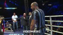 Moroșanu a fost făcut PRAF de Badr Hari la Gala din Dubai. PRIVEȘTE cum îl LOVEȘTE cu microfonul.