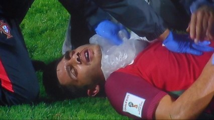 Andre Silva With A Terrible Clash With Latvia's Goalkeeper!