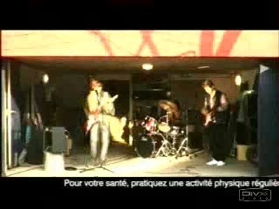 PUB TUC GATEAU APERITIF PUB 2007